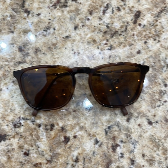 Nautica eye glass frames in tortoise shell - Picture 4 of 7